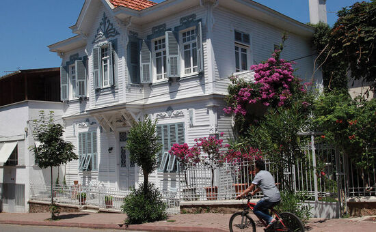 GÜNÜBİRLİK İSTANBUL ADALAR VE EMİNÖNÜ TURU 01 HAZİRAN 2025