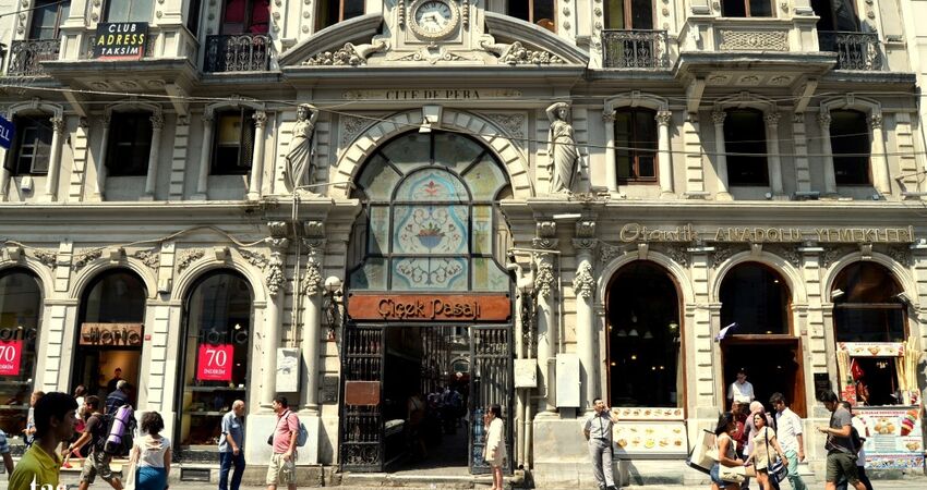 GÜNÜBİRLİK İSTANBUL TAKSİM,BEYOĞLU,İSTİKLAL,GALATA TURU 17 ARALIK 2023