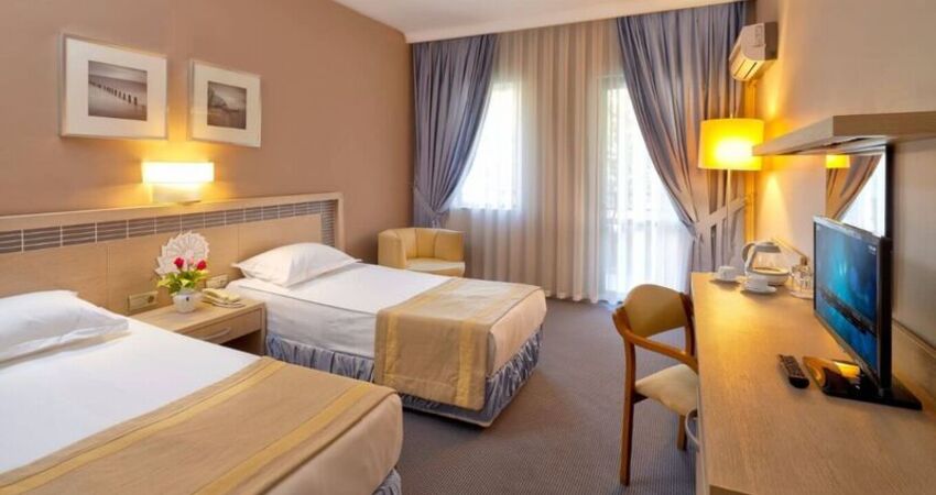 PAMUKKALE KAPLICALARI  5*PAM THERMAL HOTEL TURU 25 ŞUBAT-01 MART 2024