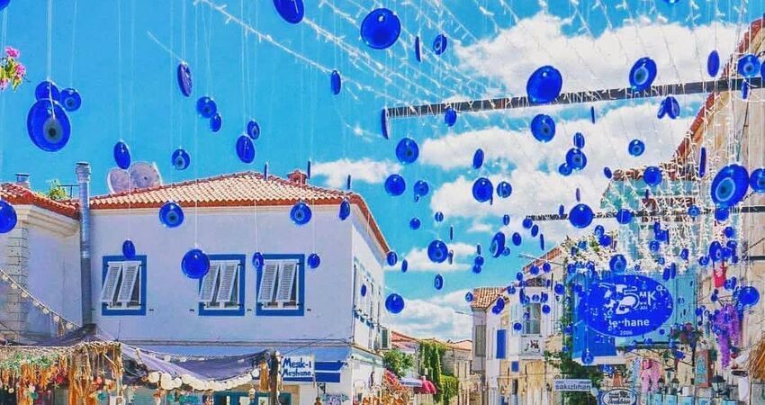 EGENİN İNCİLERİ VE İZMİR BAYINDIR ÇİÇEK FESTİVALİ TURU 02-04 MAYIS 2025