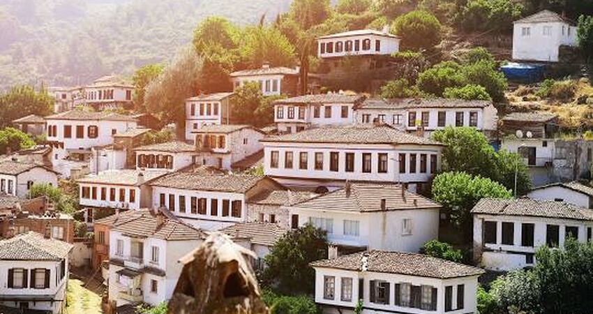KUŞADASI-ŞİRİNCE-MERYEMANA-EFES ANTİK KENTİ VE İZMİR TURU 03-05 EKİM 2025