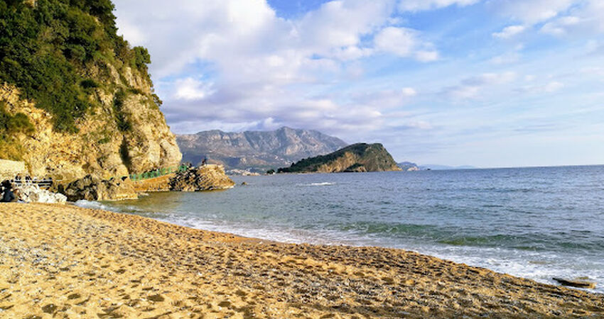 BUDVA Tailwind Havayolları Özel Seferi ile 3 Gece 4 Gün (TGD-TGD) 