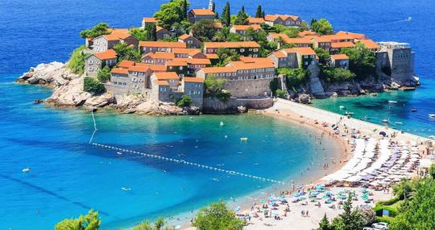 BUDVA Tailwind Havayolları Özel Seferi ile 3 Gece 4 Gün (TGD-TGD) 