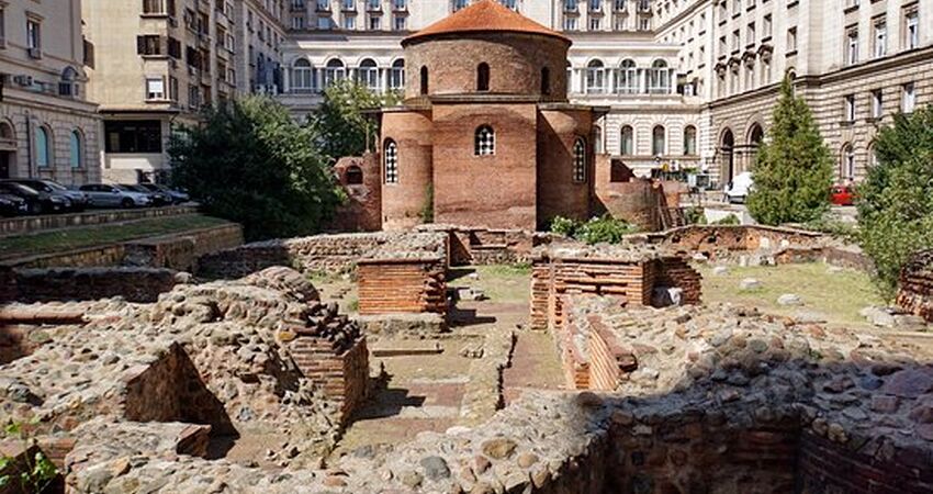 GÜNÜBİRLİK BULGARİSTAN SOFYA VE PLOVDİV TURU 21 ARALIK 2025