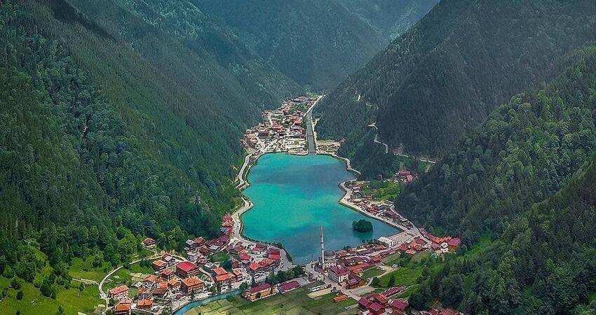 BAŞTAN BAŞA KARADENİZ VE BATUM TURU 03-09 AĞUSTOS 2026