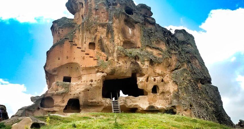 ESKİŞEHİR ve FRİG VADİSİ TURU 09-10 MAYIS 2026