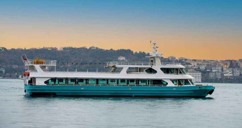 RAMAZANA ÖZEL İSTANBUL ve TEKNEDE İFTAR YEMEKLİ BOĞAZ TURLARI