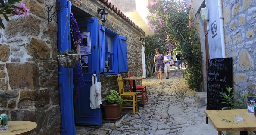 GÜNÜBİRLİK GÖKÇEADA TURLARI 2026