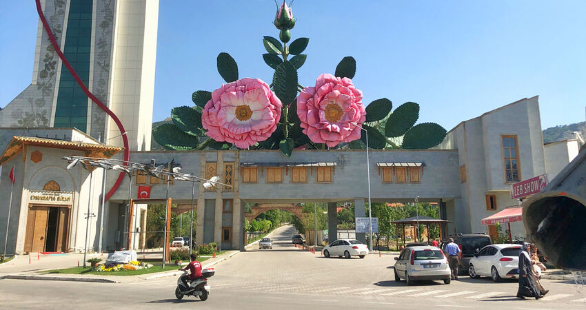 ISPARTA LAVANTA TARLALARI,SALDA GÖLÜ ve PAMUKKALE TURU 10-12 TEMMUZ 2026
